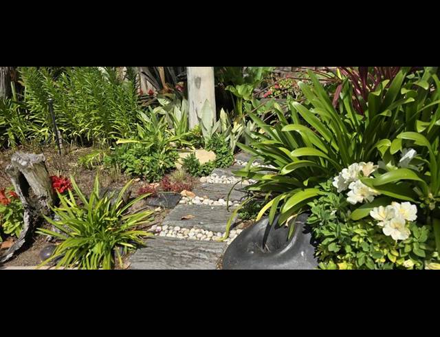 4 BEDROOM HOUSE FOR SALE IN FRAAIUITSIG